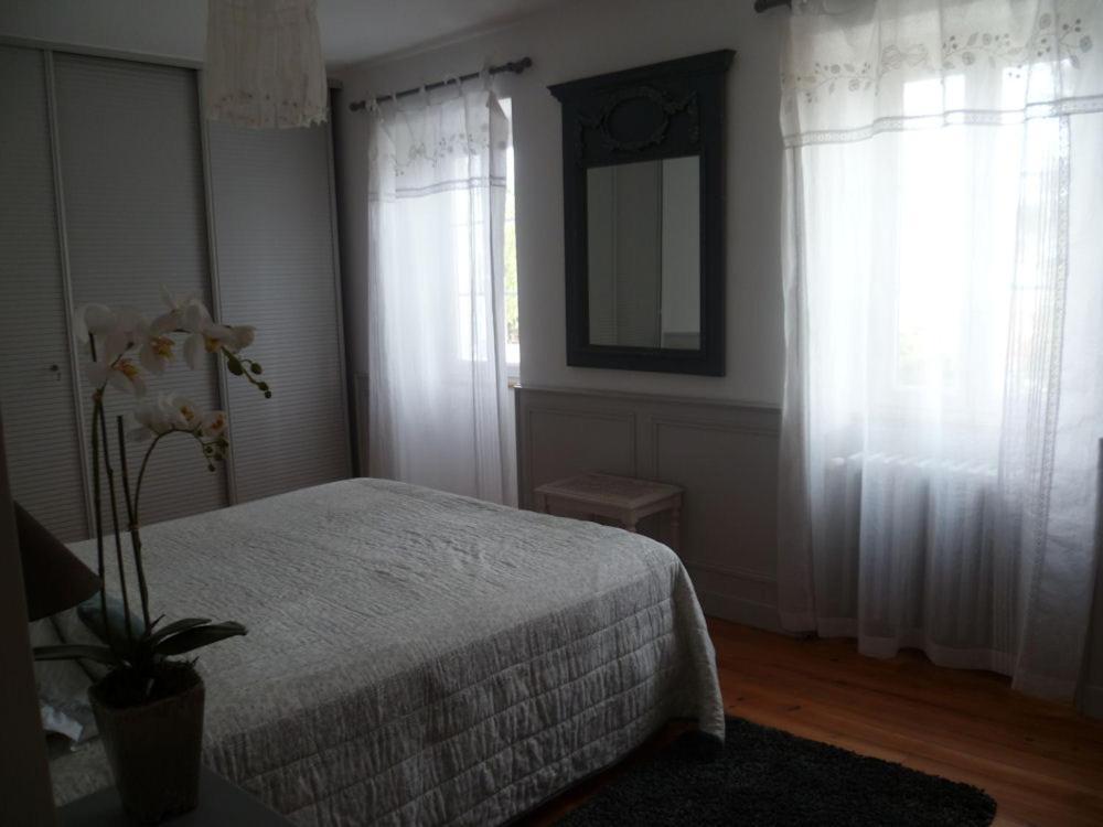 La Tonnelle Fleurie Chambres D'Hotes Sainte-Soulle Exterior foto